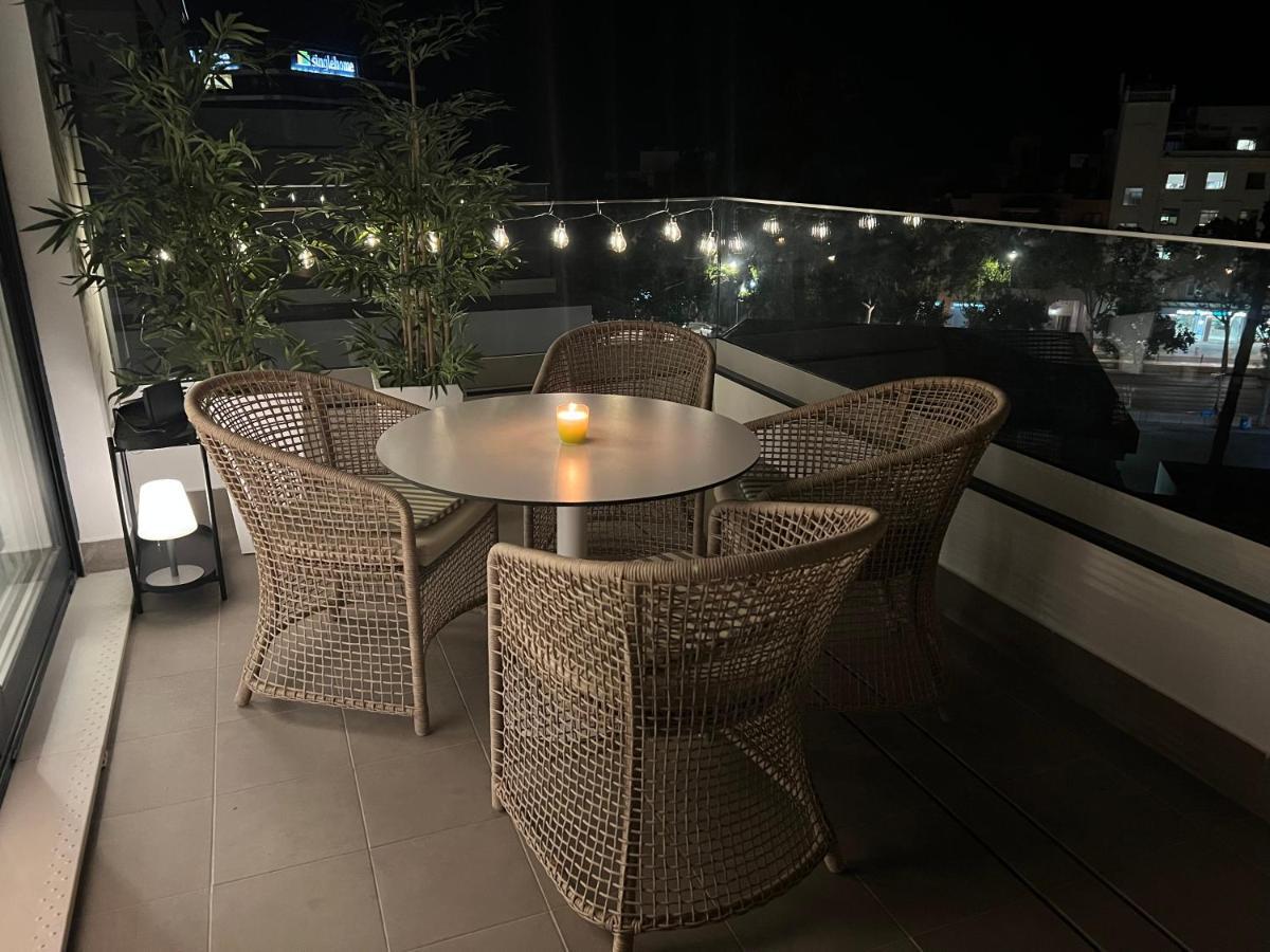 New Build Modern Ap 4 Min Walk To The Beach And Marbella Old Town Zewnętrze zdjęcie